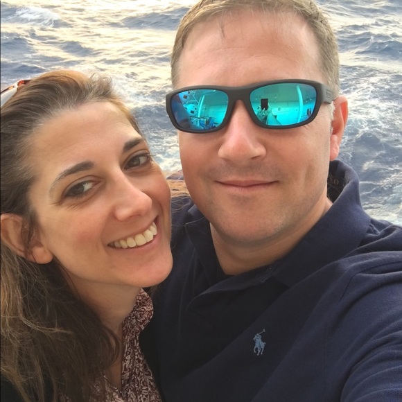 Meet your Posher, Michele - Picture 2 of 6